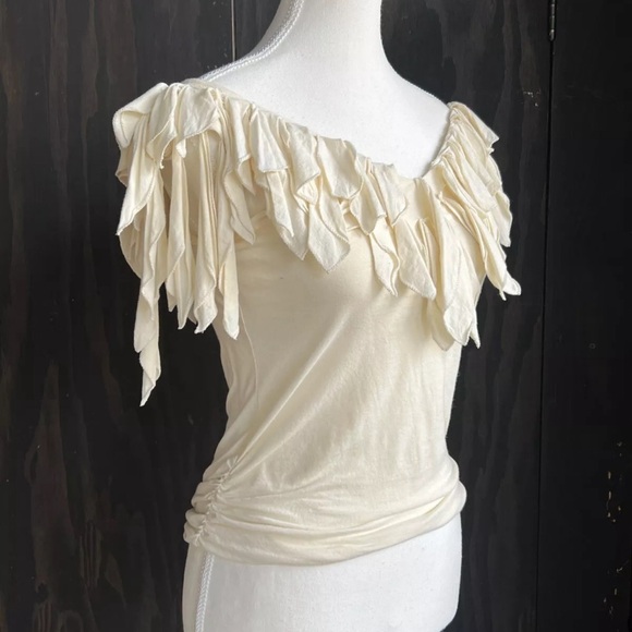 VINTAGE RALPH LAUREN cream/white off shoulder fringe top - Picture 1 of 7